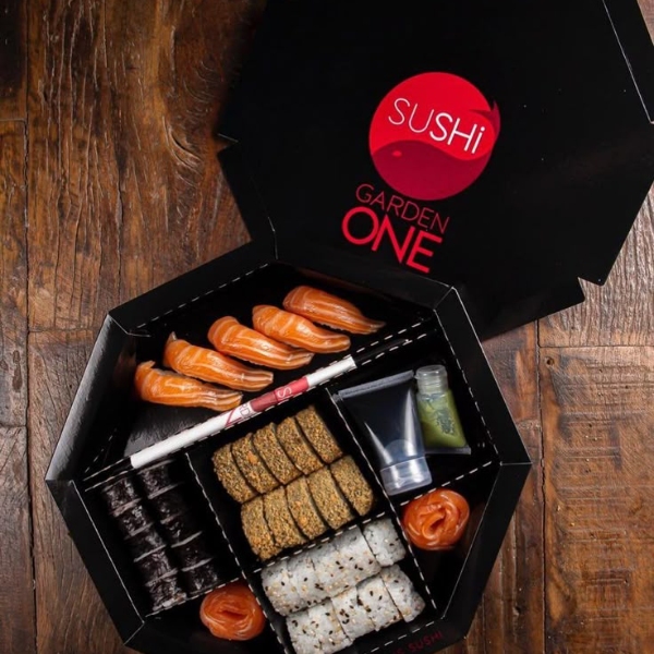Heart Shaped Sushi Box for Special Occasions and Gifts